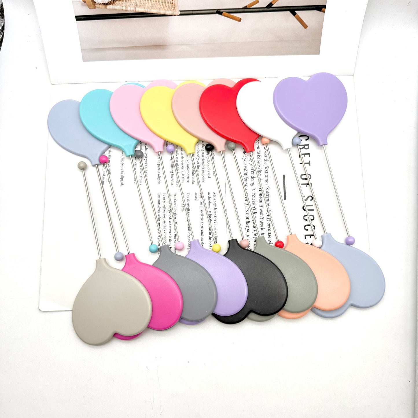 DIY Beadable Heart Shape Mirror Hand-Held Make Up Mirror in Solid Color, 162MM Long