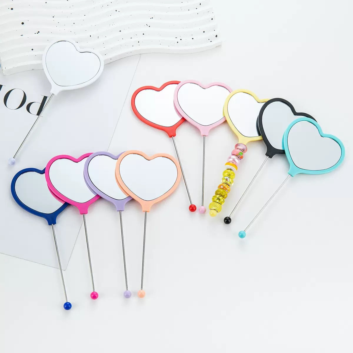 DIY Beadable Heart Shape Mirror Hand-Held Make Up Mirror in Solid Color, 162MM Long