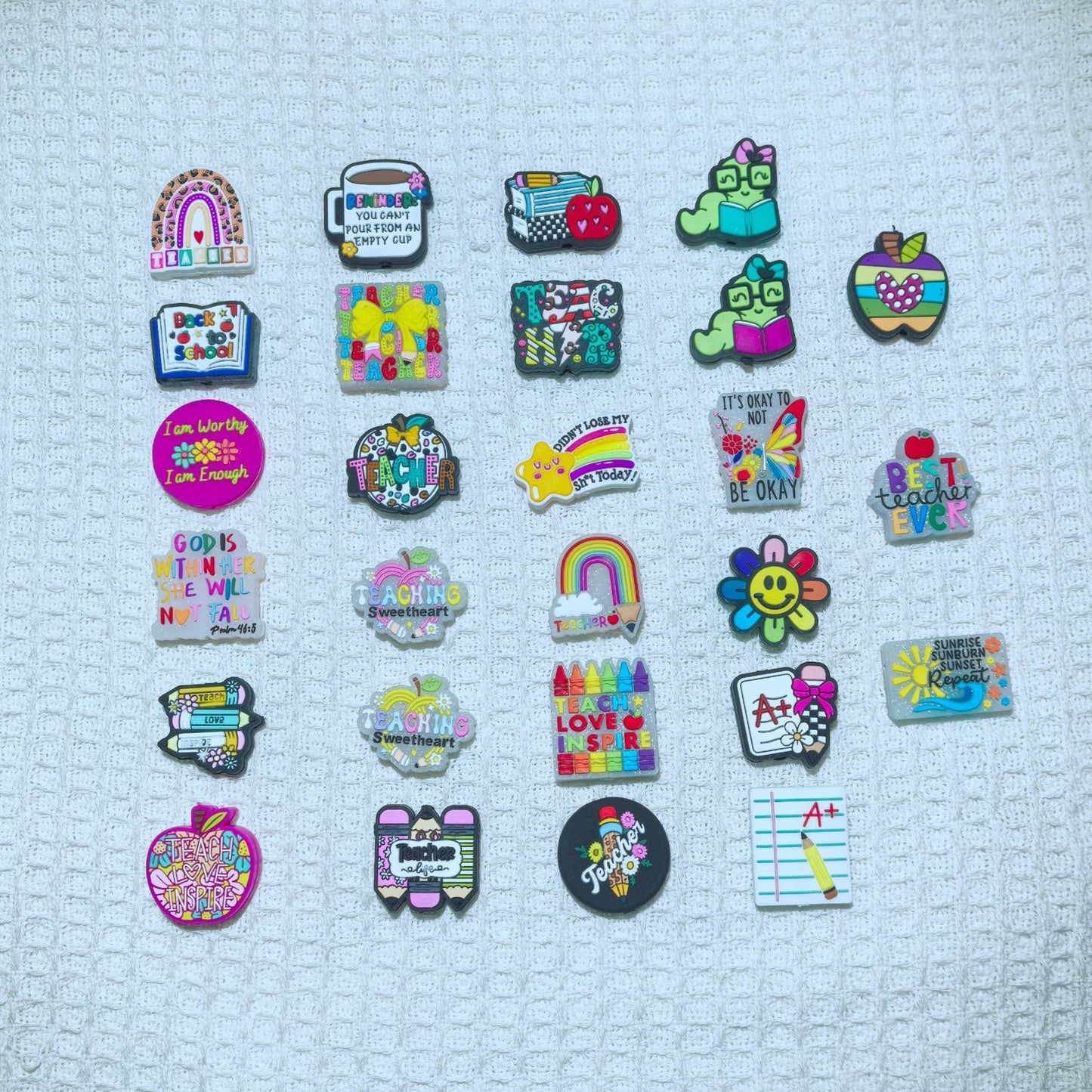 50$ For 150 Pieces On Sale Silicone Focal Beads, Random Mix