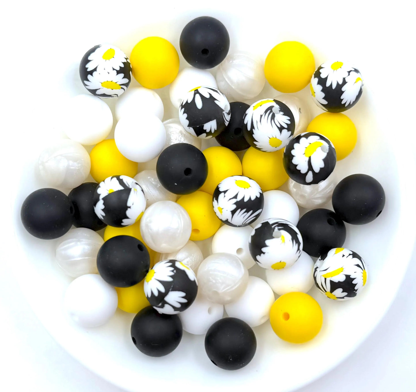50pcs 15mm Silicone Solid and Printed Round Beads Mix Kits for Beadable Pen Keychain Car Charm Crafting Jewelry Making DIY Bracelet Wristlets Cup Charms Handmade Craft Supplies