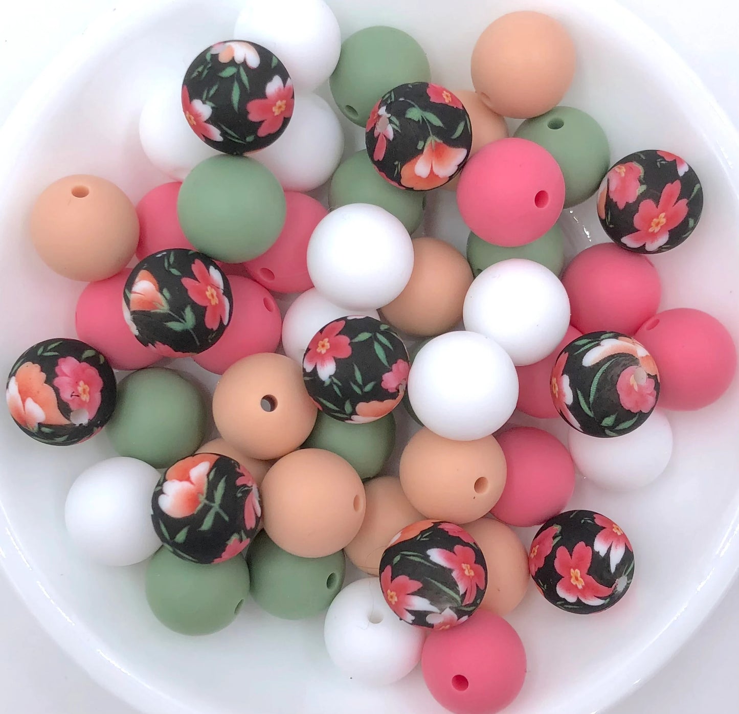 50pcs 15mm Silicone Solid and Printed Round Beads Mix Kits for Beadable Pen Keychain Car Charm Crafting Jewelry Making DIY Bracelet Wristlets Cup Charms Handmade Craft Supplies