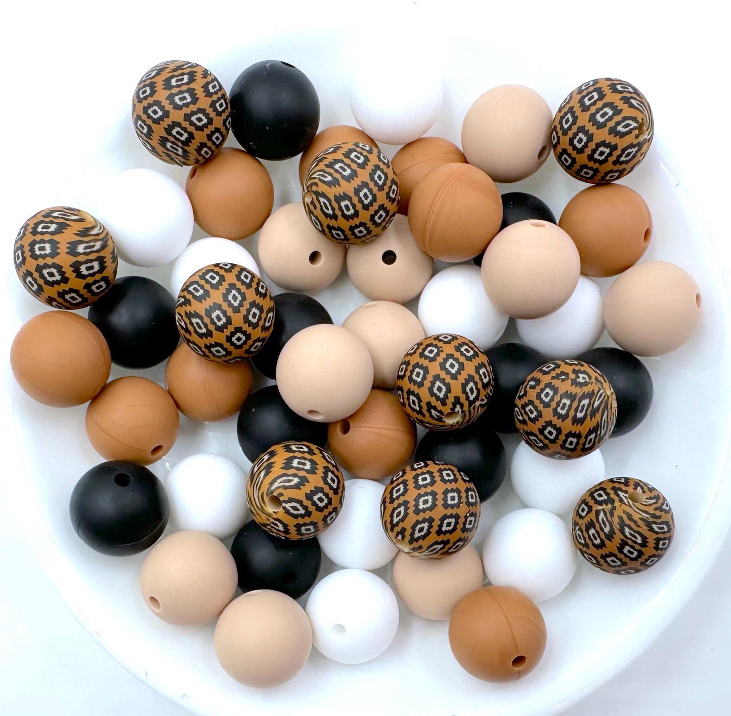 50pcs 15mm Silicone Solid and Printed Round Beads Mix Kits for Beadable Pen Keychain Car Charm Crafting Jewelry Making DIY Bracelet Wristlets Cup Charms Handmade Craft Supplies