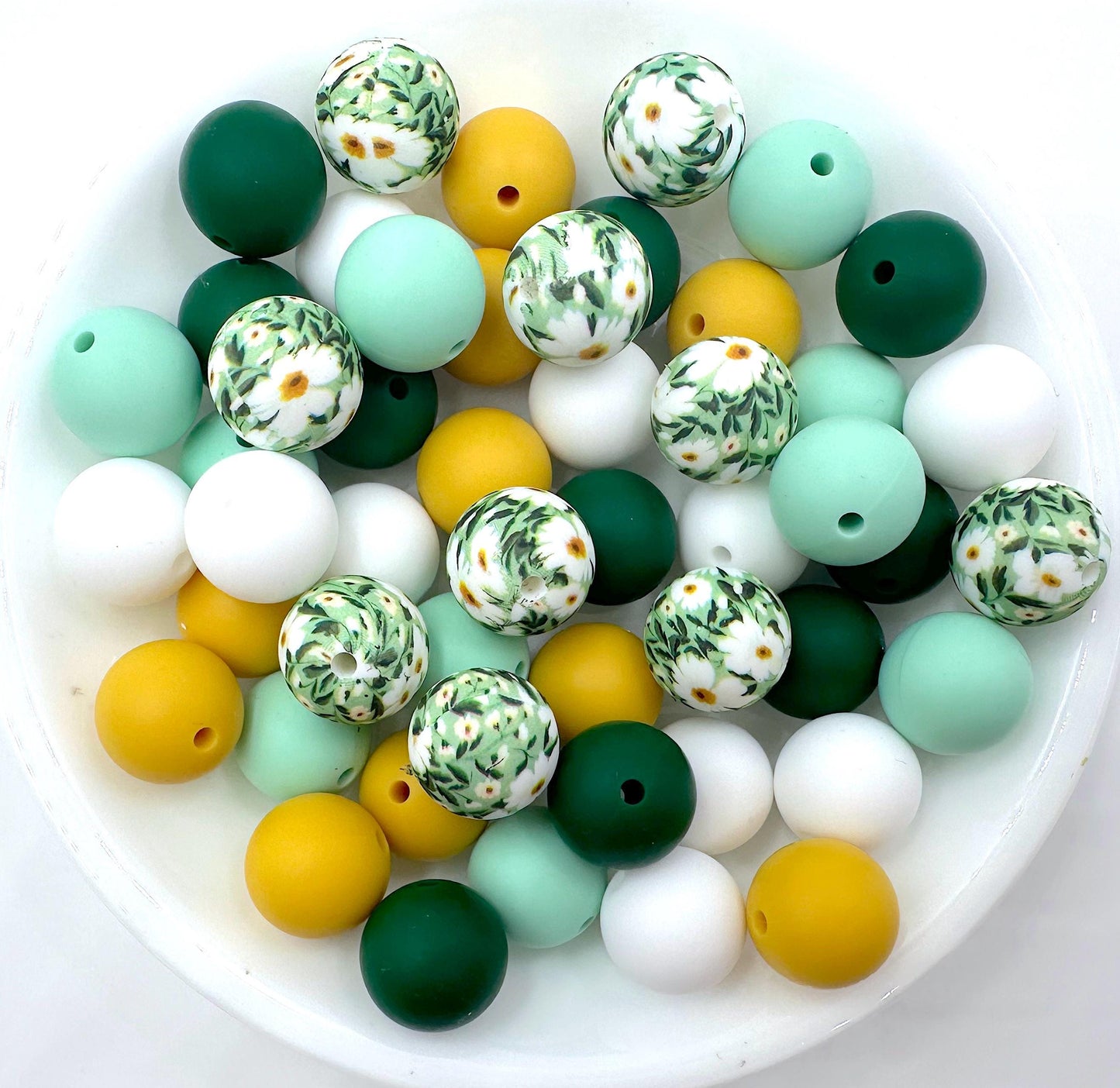 50pcs 15mm Silicone Solid and Printed Round Beads Mix Kits for Beadable Pen Keychain Car Charm Crafting Jewelry Making DIY Bracelet Wristlets Cup Charms Handmade Craft Supplies