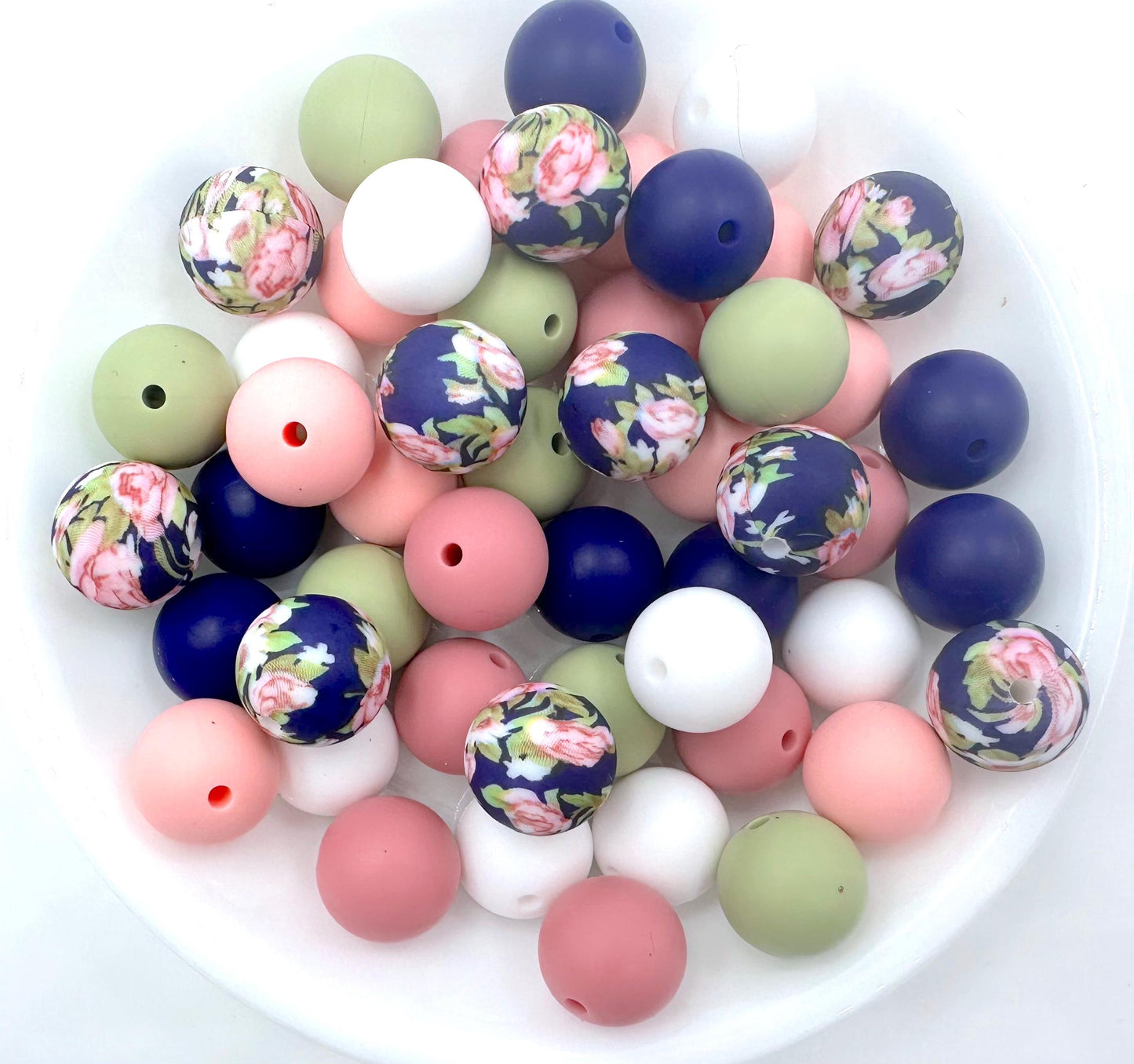 50pcs 15mm Silicone Solid and Printed Round Beads Mix Kits for Beadable Pen Keychain Car Charm Crafting Jewelry Making DIY Bracelet Wristlets Cup Charms Handmade Craft Supplies