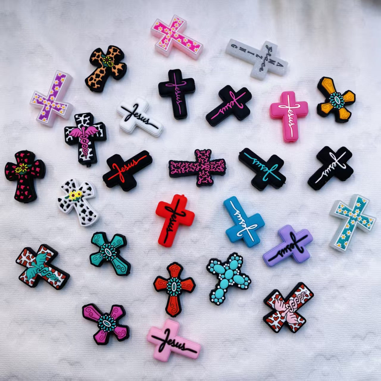 50$ For 150 Pieces On Sale Silicone Focal Beads, Random Mix