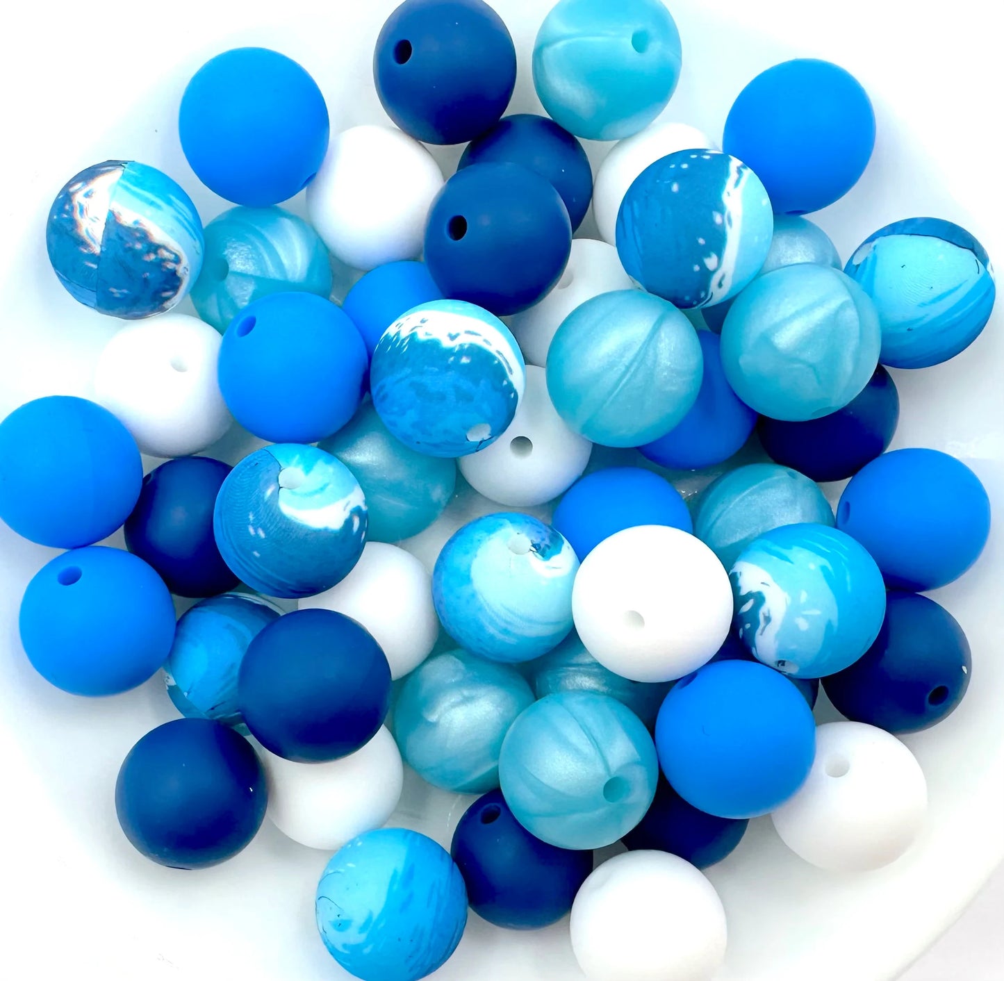 50pcs 15mm Silicone Solid and Printed Round Beads Mix Kits for Beadable Pen Keychain Car Charm Crafting Jewelry Making DIY Bracelet Wristlets Cup Charms Handmade Craft Supplies