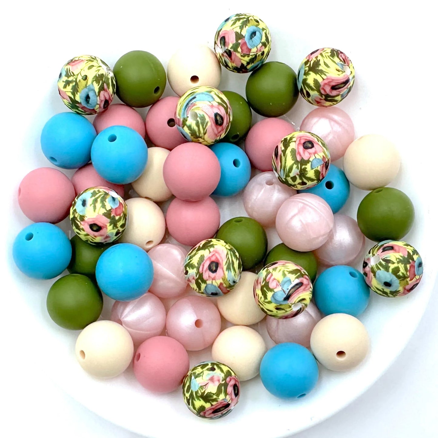 50pcs 15mm Silicone Solid and Printed Round Beads Mix Kits for Beadable Pen Keychain Car Charm Crafting Jewelry Making DIY Bracelet Wristlets Cup Charms Handmade Craft Supplies