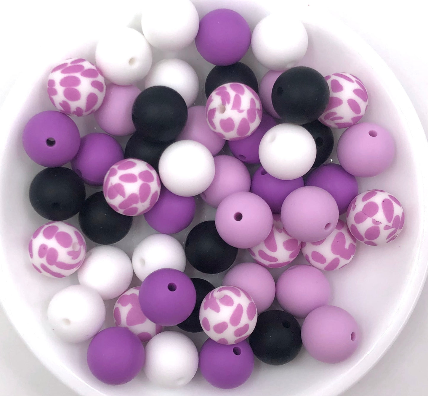 50pcs 15mm Silicone Solid and Printed Round Beads Mix Kits for Beadable Pen Keychain Car Charm Crafting Jewelry Making DIY Bracelet Wristlets Cup Charms Handmade Craft Supplies