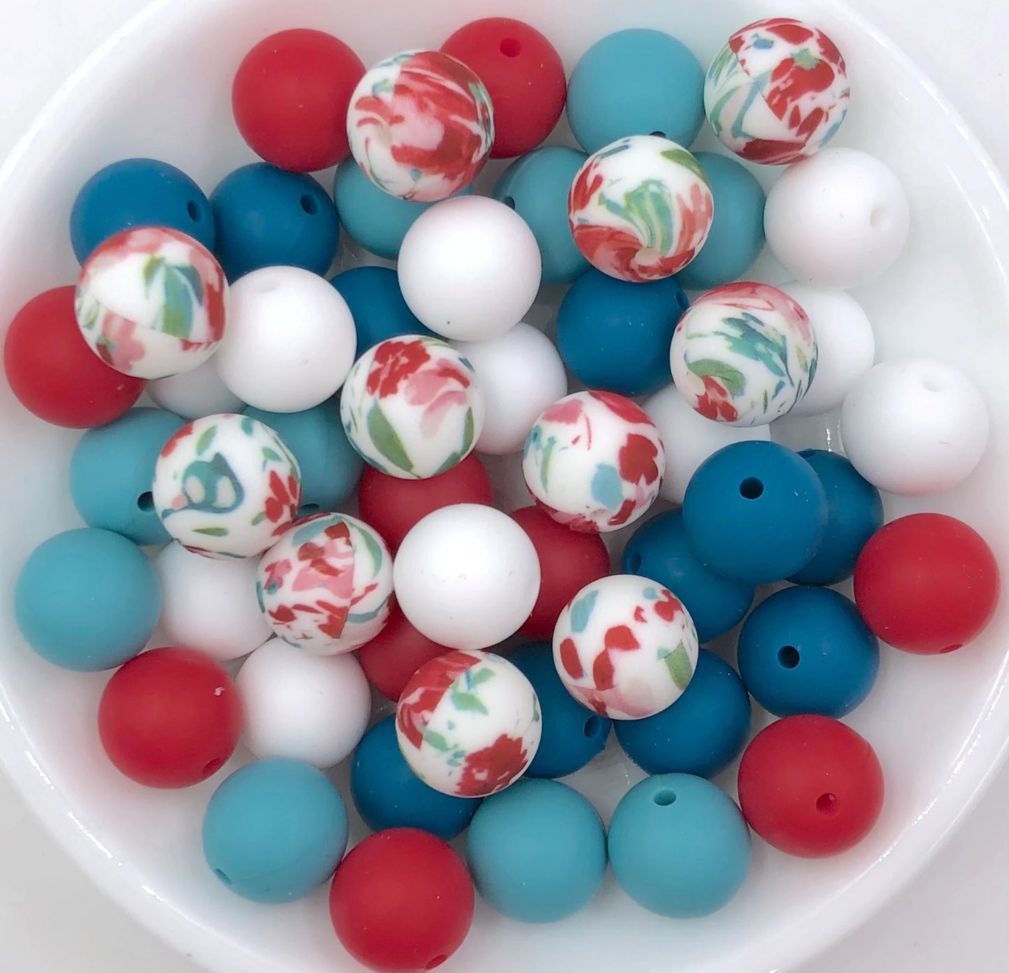 50pcs 15mm Silicone Solid and Printed Round Beads Mix Kits for Beadable Pen Keychain Car Charm Crafting Jewelry Making DIY Bracelet Wristlets Cup Charms Handmade Craft Supplies