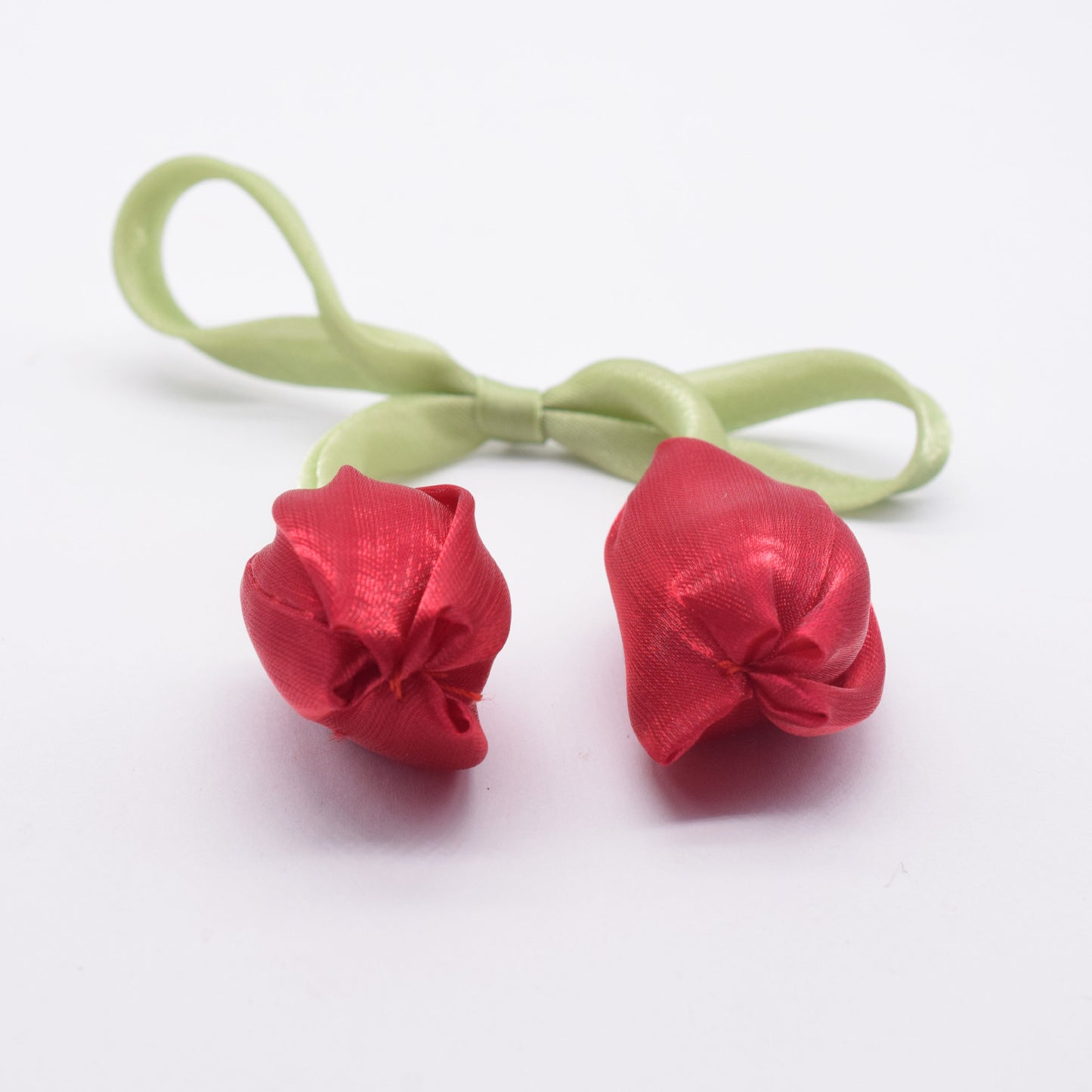 Pretty Tulip Flower Patch, Cute Floral Applique for Bags, Dress, Gown, Bow Knot DIY, Hats, Hair Accessories, Brooch, Clothing Sewing Supply