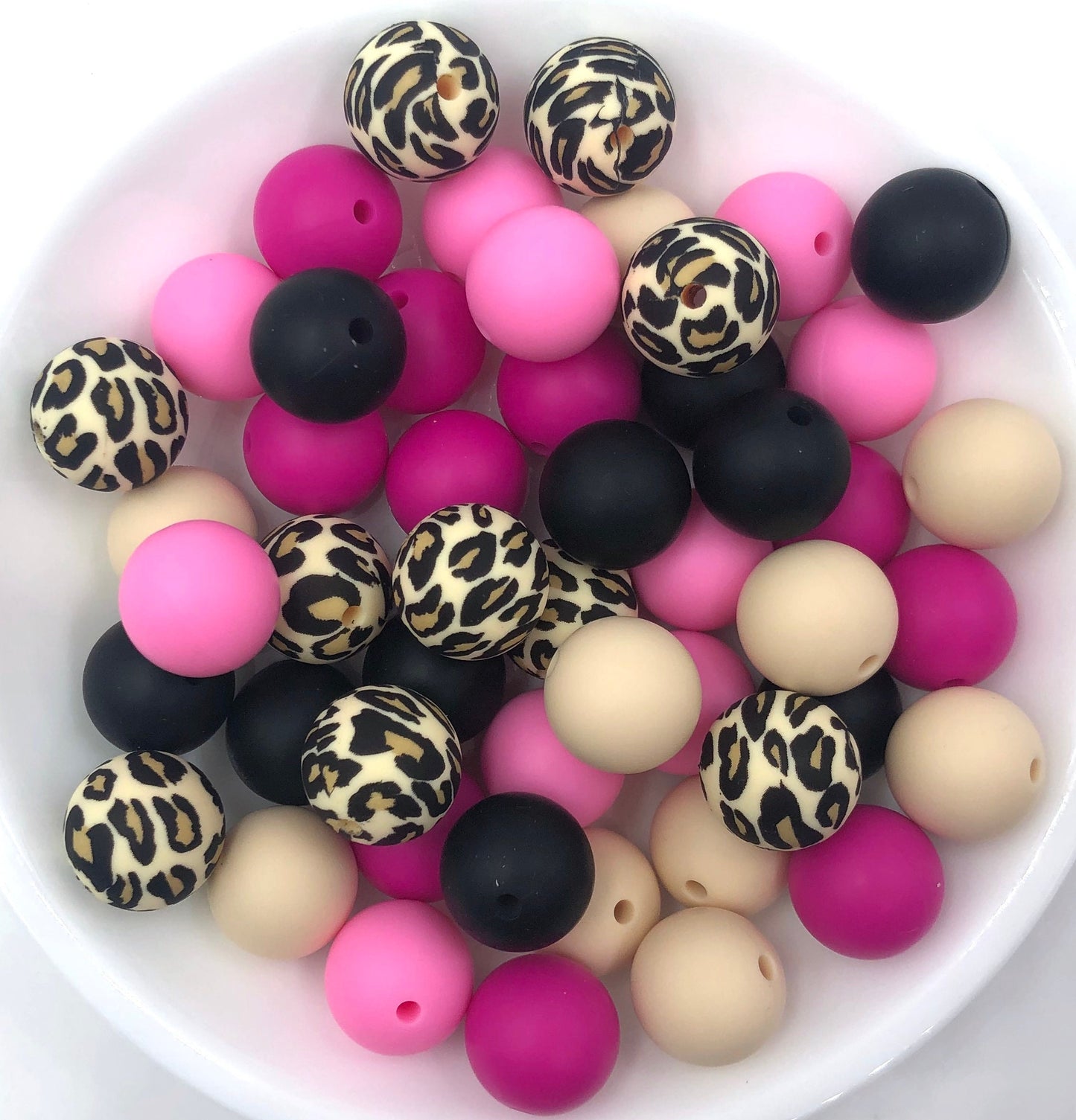50pcs 15mm Silicone Solid and Printed Round Beads Mix Kits for Beadable Pen Keychain Car Charm Crafting Jewelry Making DIY Bracelet Wristlets Cup Charms Handmade Craft Supplies