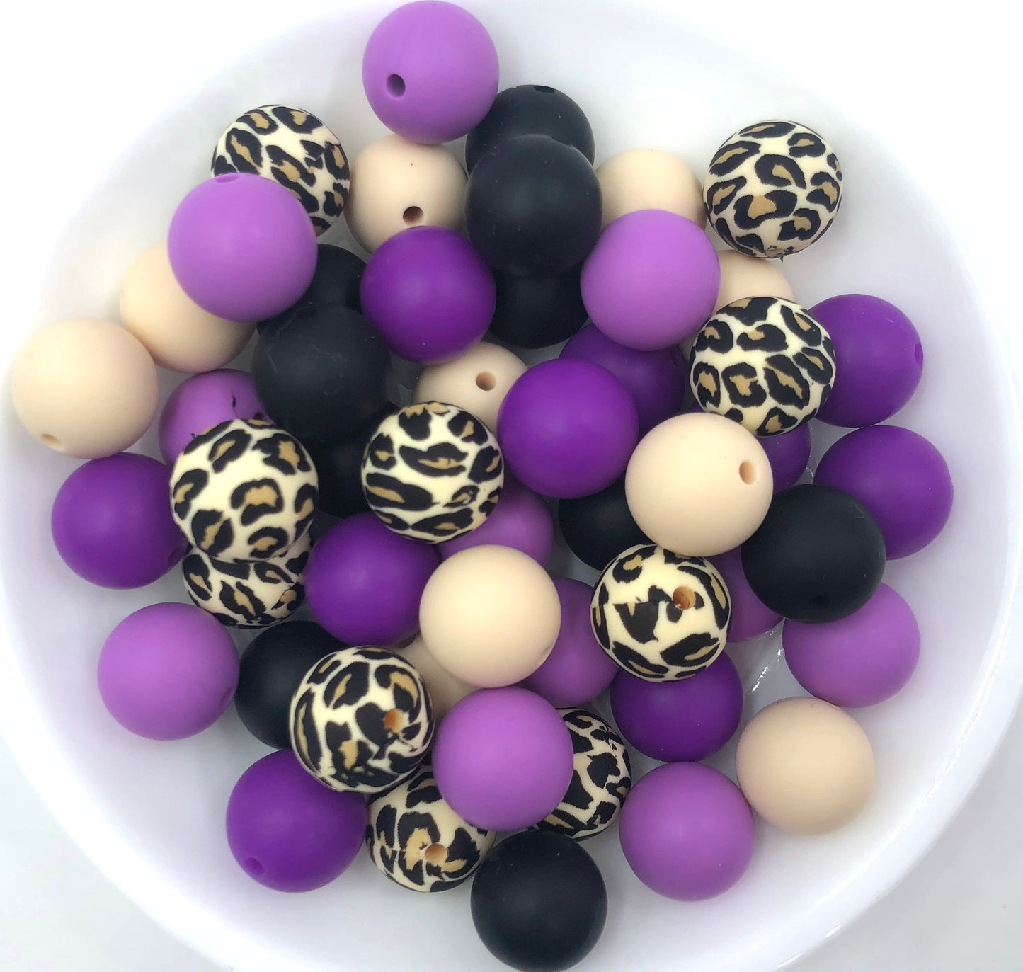50pcs 15mm Silicone Solid and Printed Round Beads Mix Kits for Beadable Pen Keychain Car Charm Crafting Jewelry Making DIY Bracelet Wristlets Cup Charms Handmade Craft Supplies
