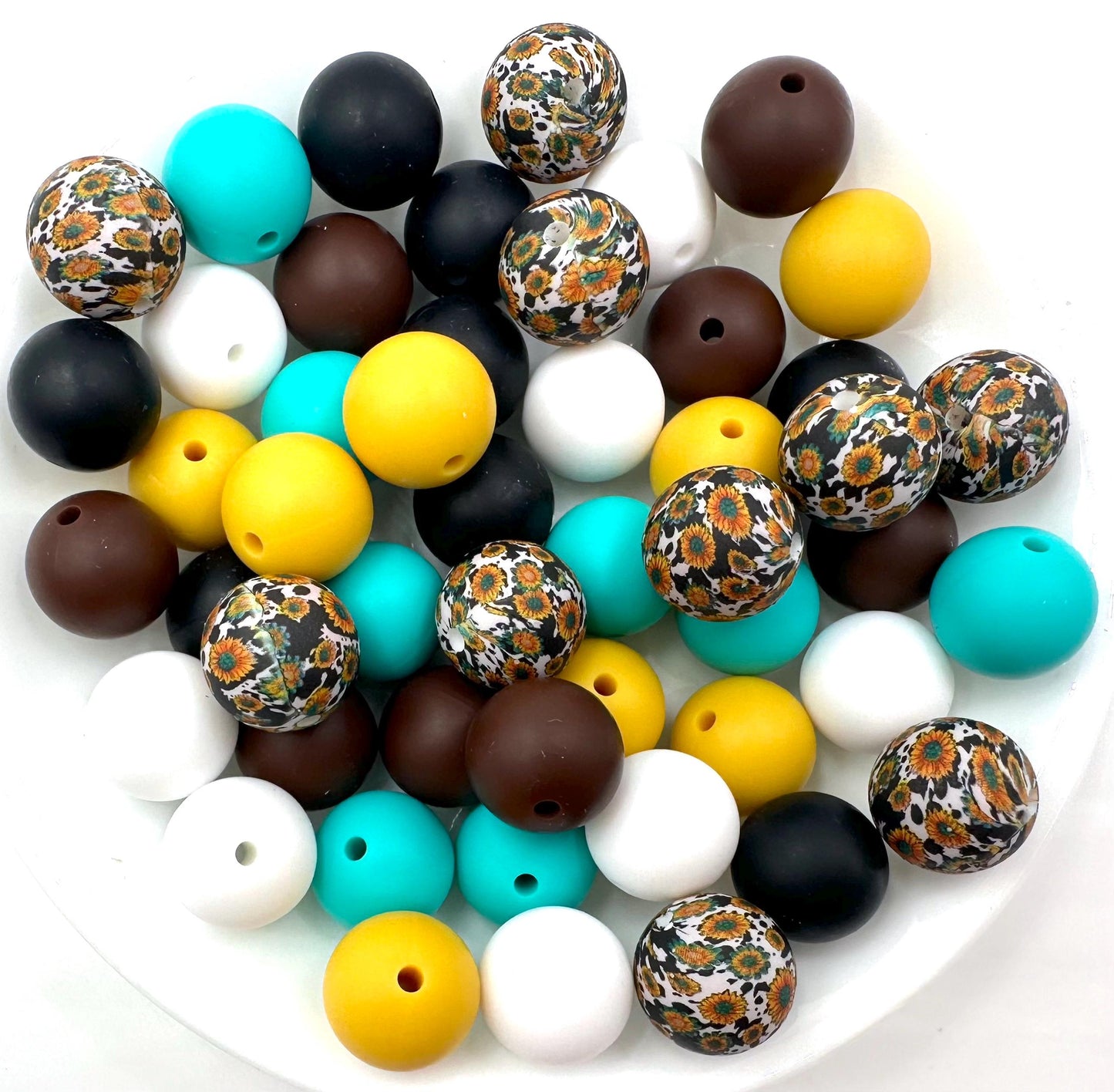 50pcs 15mm Silicone Solid and Printed Round Beads Mix Kits for Beadable Pen Keychain Car Charm Crafting Jewelry Making DIY Bracelet Wristlets Cup Charms Handmade Craft Supplies