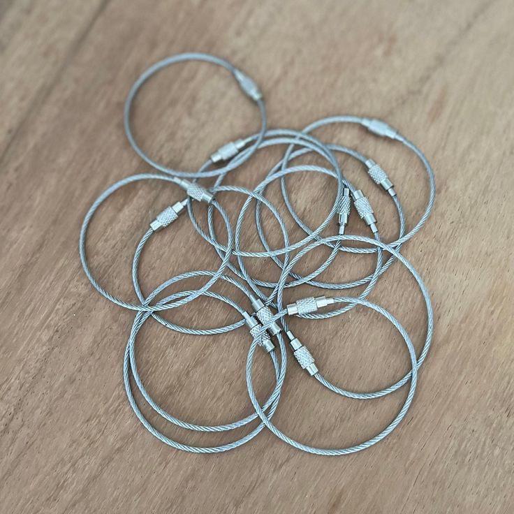 Beadable Wire Loop,Stainless Steel Wire Rings ,Colors Cable Keyrings,Wire Cable Keychain ,Ring for Bogg Bag Stanley Tumbler Cup Charm Making,Colored Metal Loop